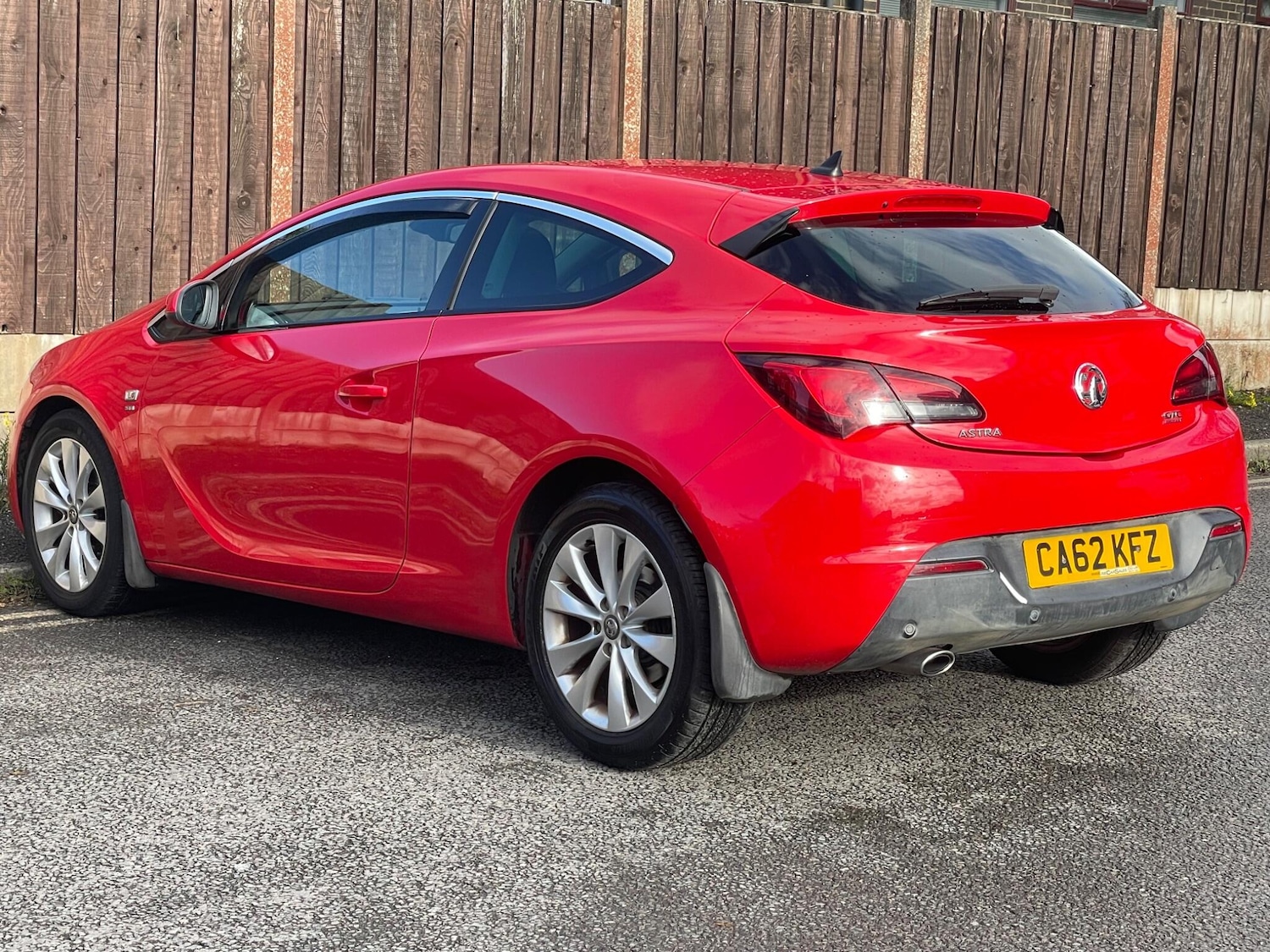 Used Vauxhall Astra GTC 2013 for sale - 76425763: Photo 11