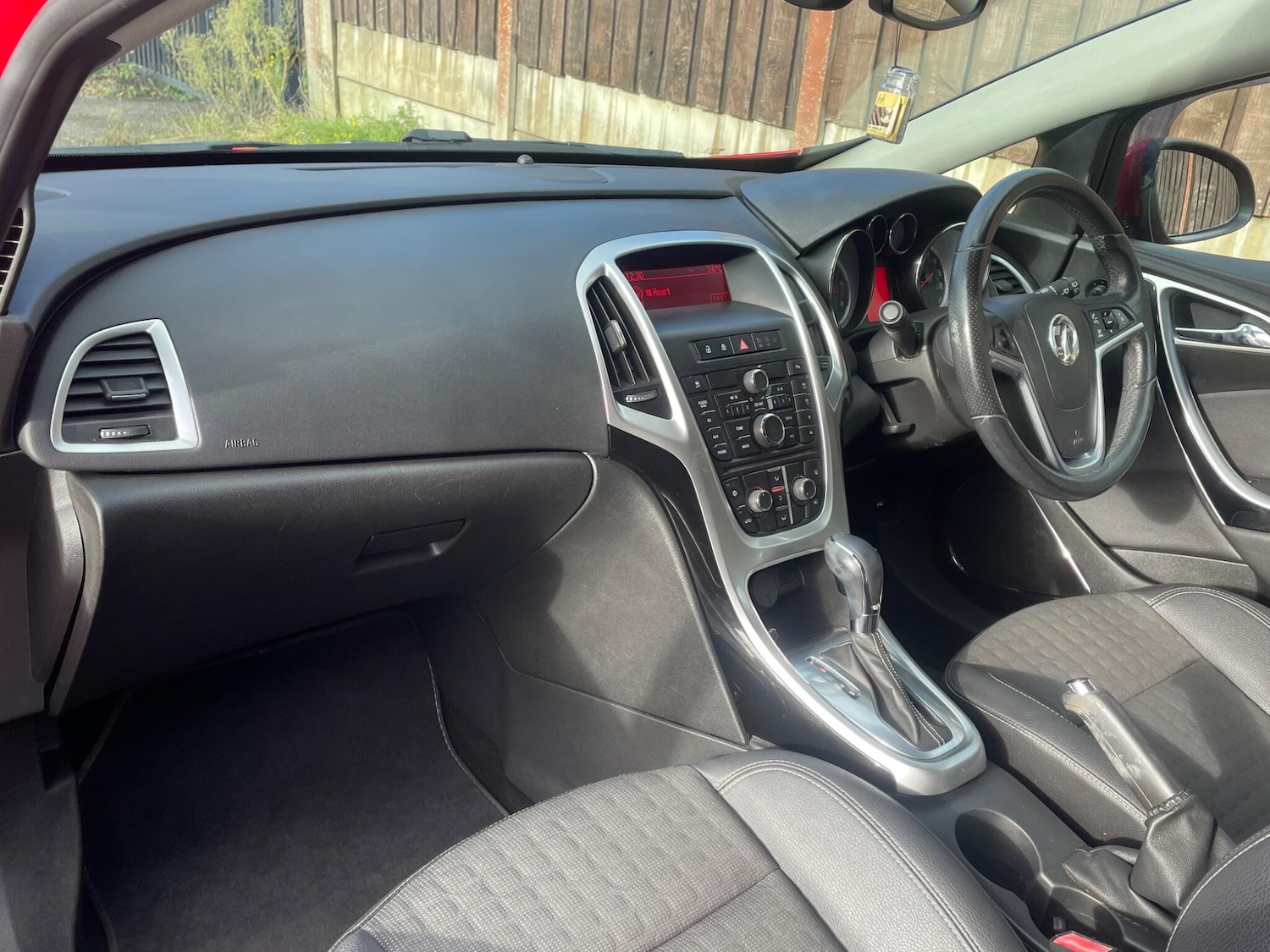 Used Vauxhall Astra GTC 2013 for sale - 76425763: Photo 14