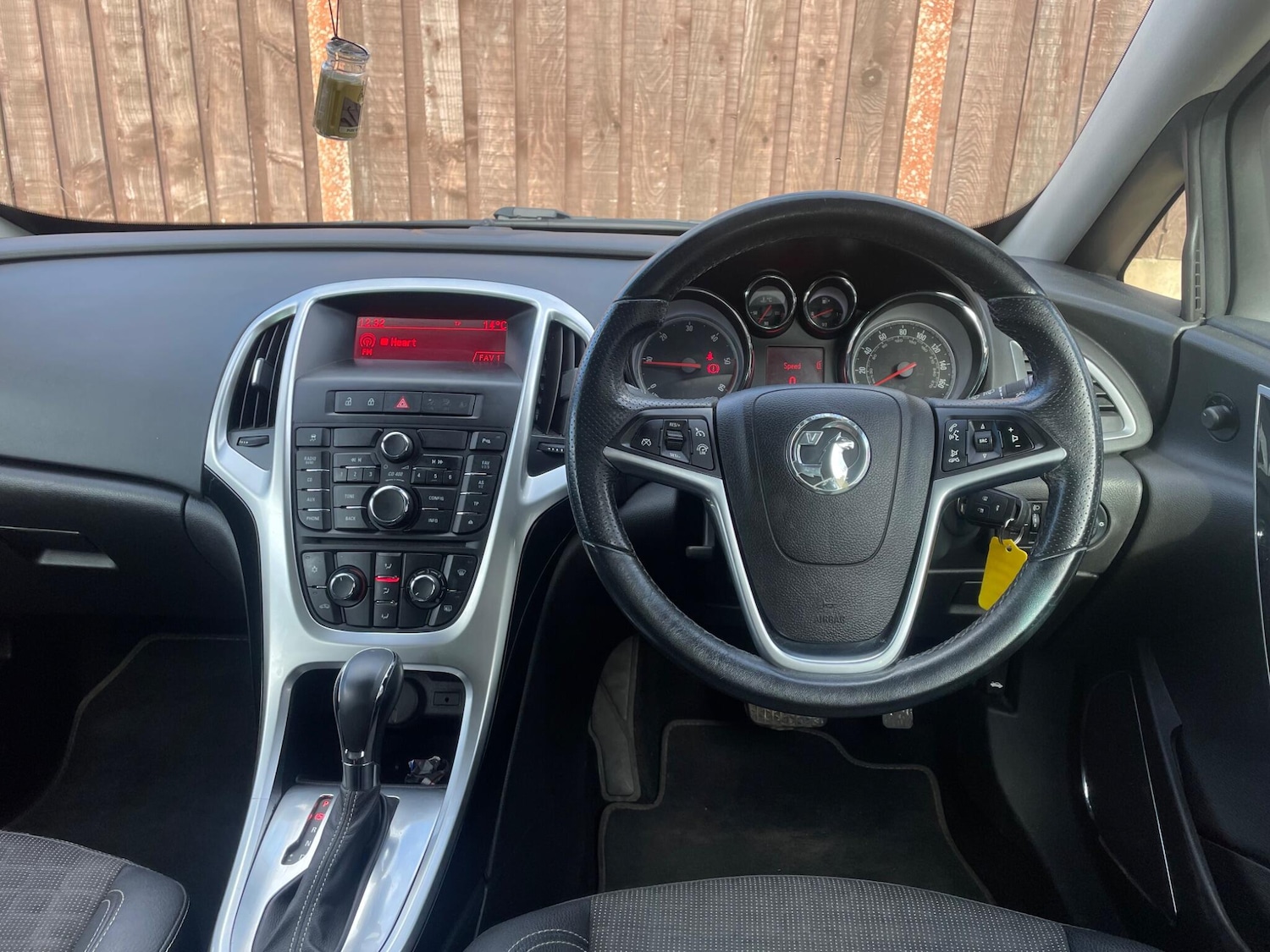 Used Vauxhall Astra GTC 2013 for sale - 76425763: Photo 18