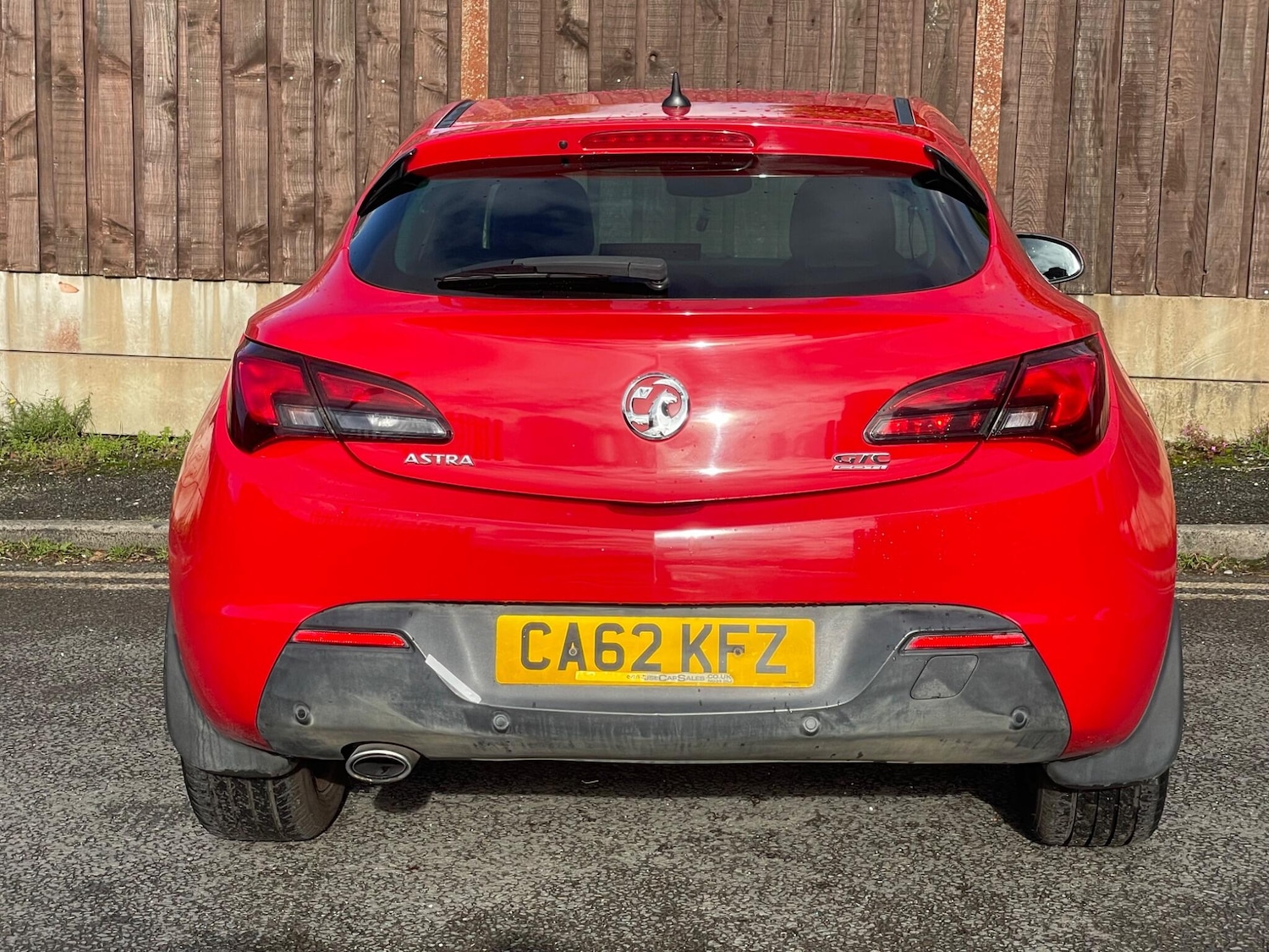 Used Vauxhall Astra GTC 2013 for sale - 76425763: Photo 3