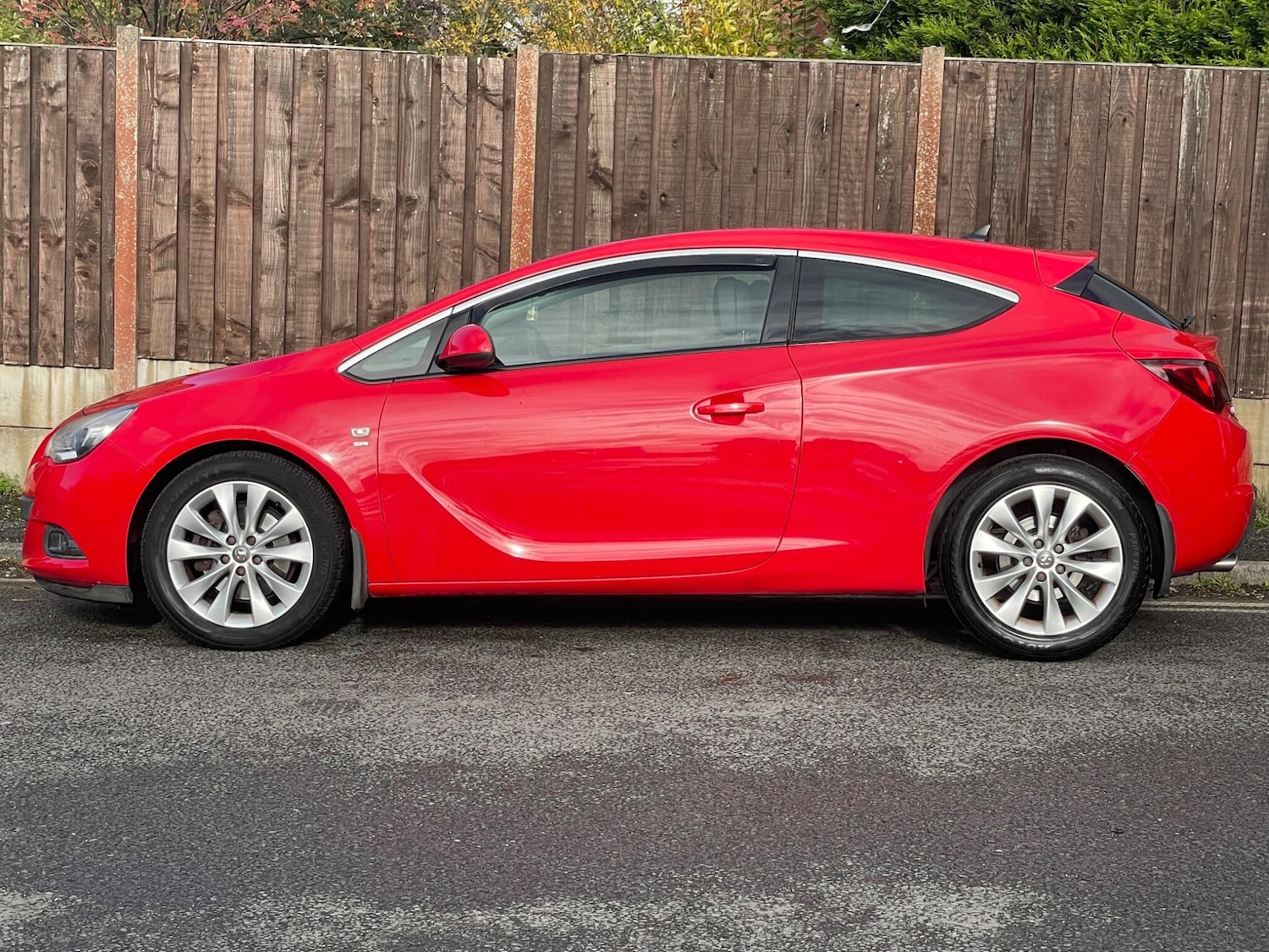 Used Vauxhall Astra GTC 2013 for sale - 76425763: Photo 5