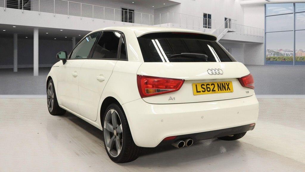Used Audi A1 2013 for sale - 76409009: Photo 2
