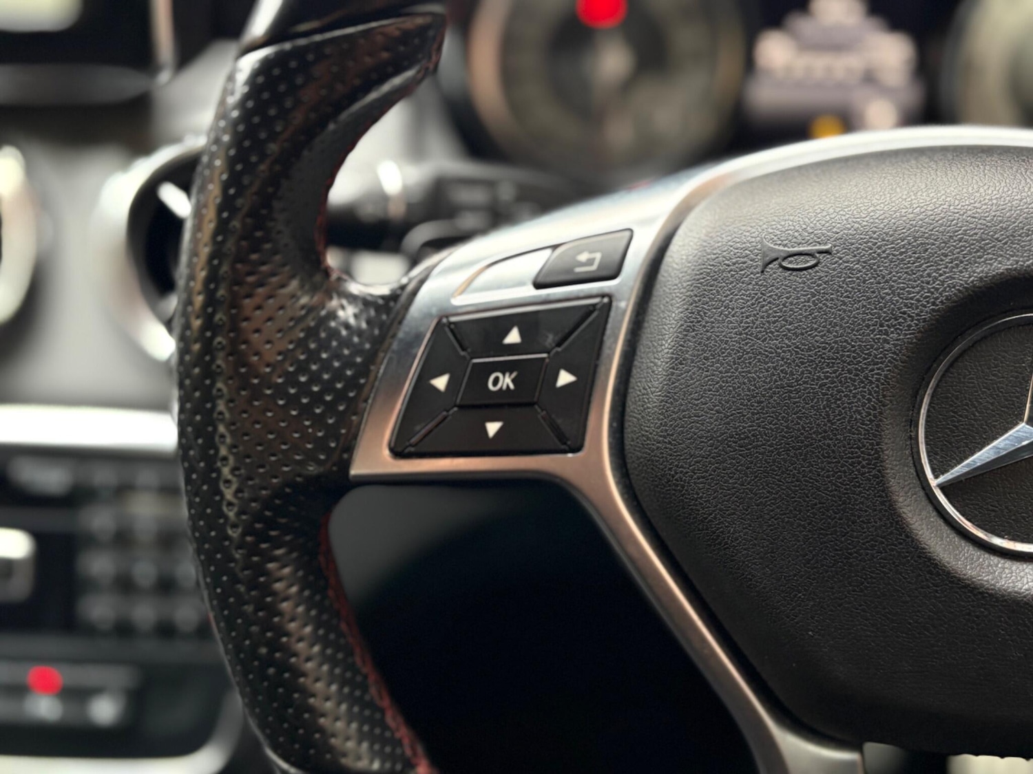 Used Mercedes-Benz GLA 2015 for sale - 77143724: Photo 46