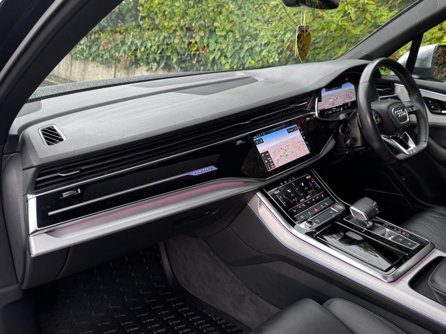 Used Audi Q7 2020 for sale - 76766611: Photo 35