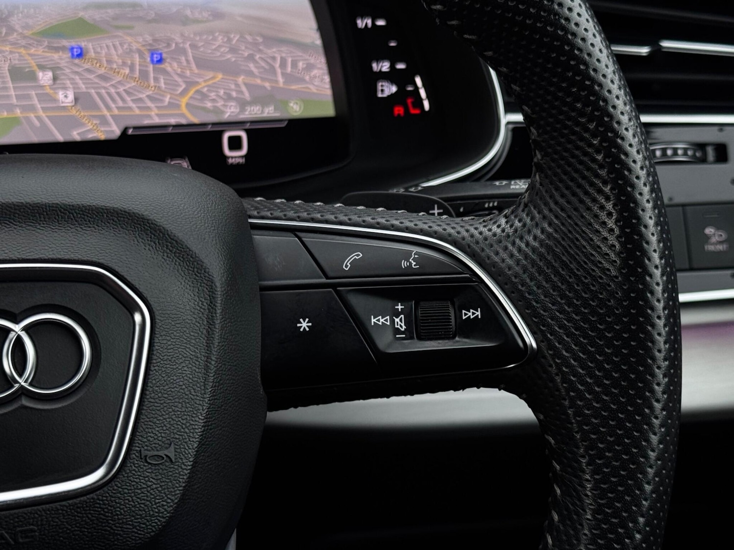 Used Audi Q7 2020 for sale - 76766611: Photo 55