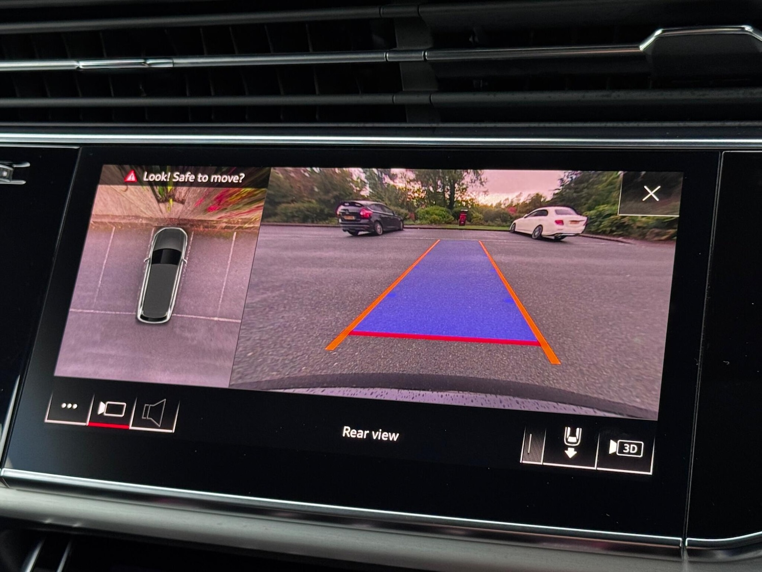 Used Audi Q7 2020 for sale - 76766611: Photo 61