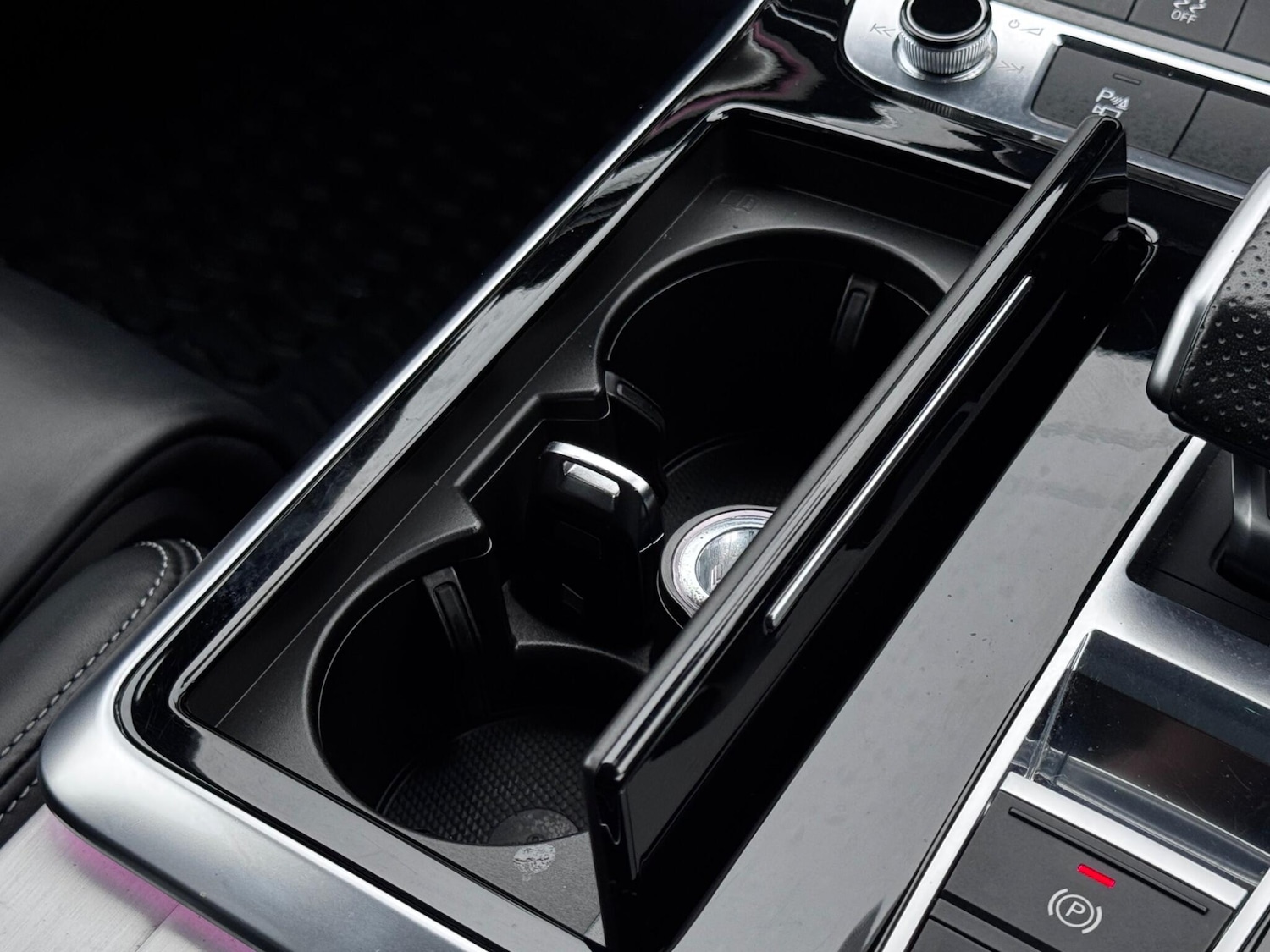 Used Audi Q7 2020 for sale - 76766611: Photo 74