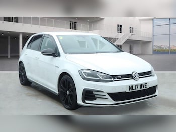 Used Volkswagen Golf 2017 for sale - 77559765: Photo