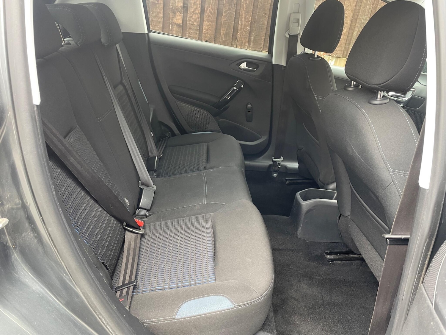 Vehicle 29