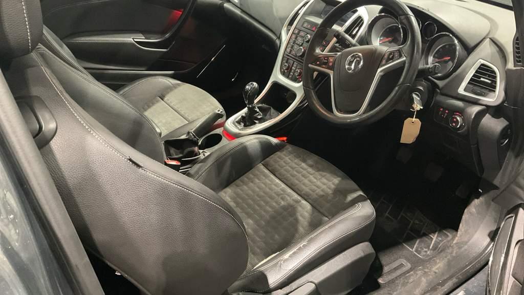 Used Vauxhall Astra GTC 2014 for sale - 76994433: Photo 5