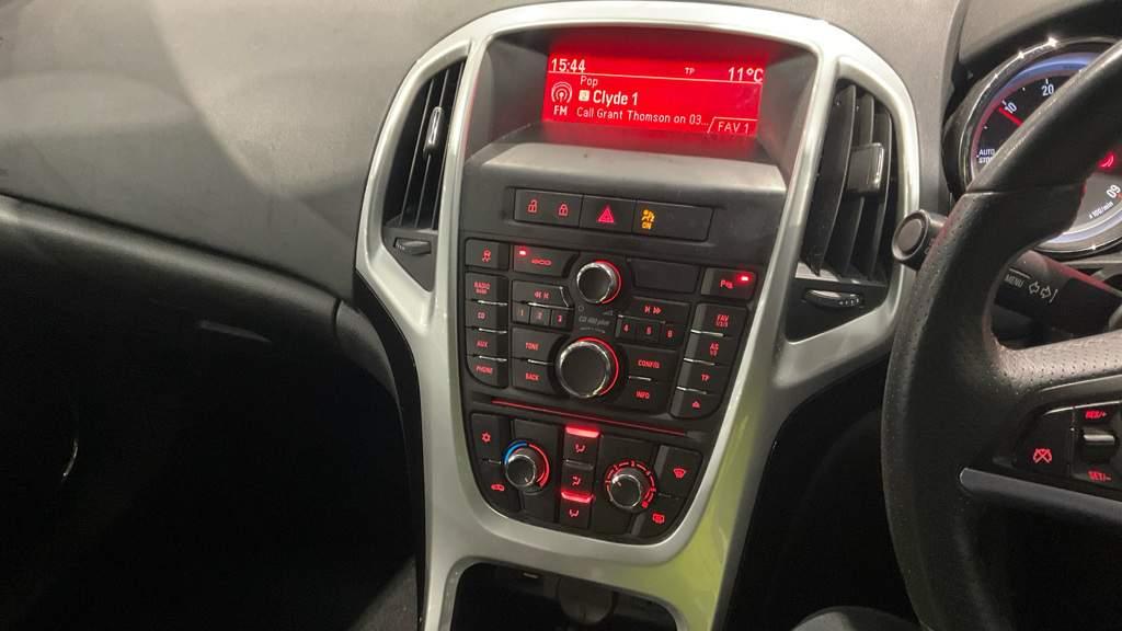 Used Vauxhall Astra GTC 2014 for sale - 76994433: Photo 8