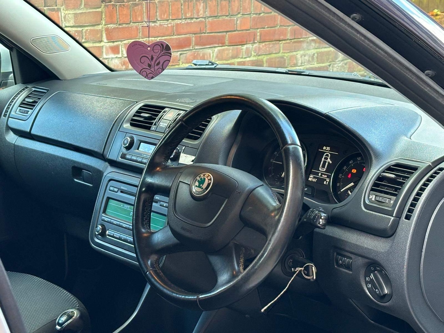 Used Skoda Fabia 2010 for sale - 76990583: Photo 13