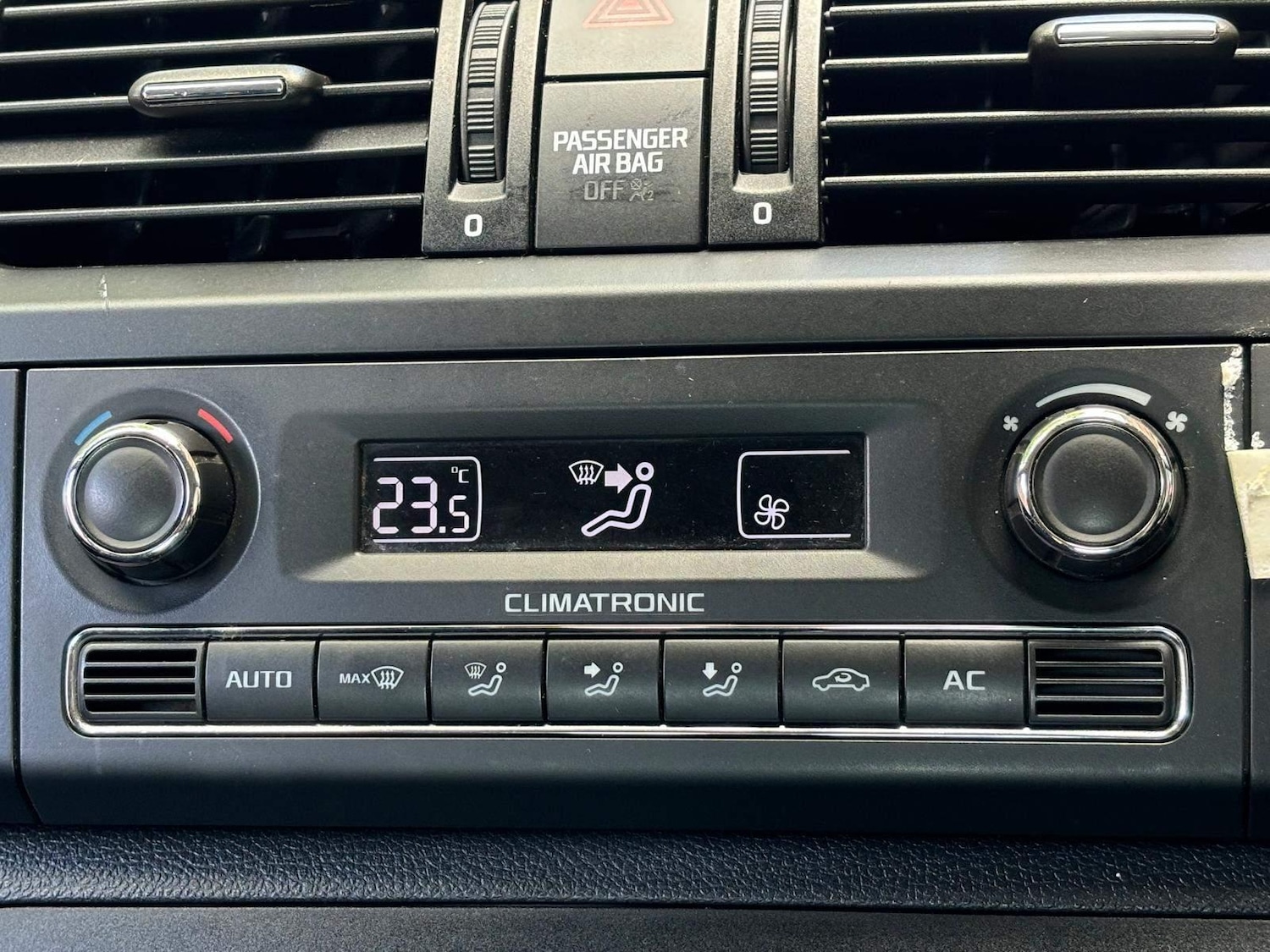 Used Skoda Fabia 2010 for sale - 76990583: Photo 28