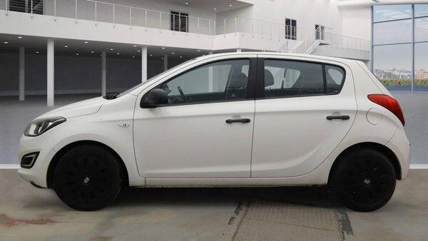 Used Hyundai i20 2012 for sale - 77737040: Photo 6