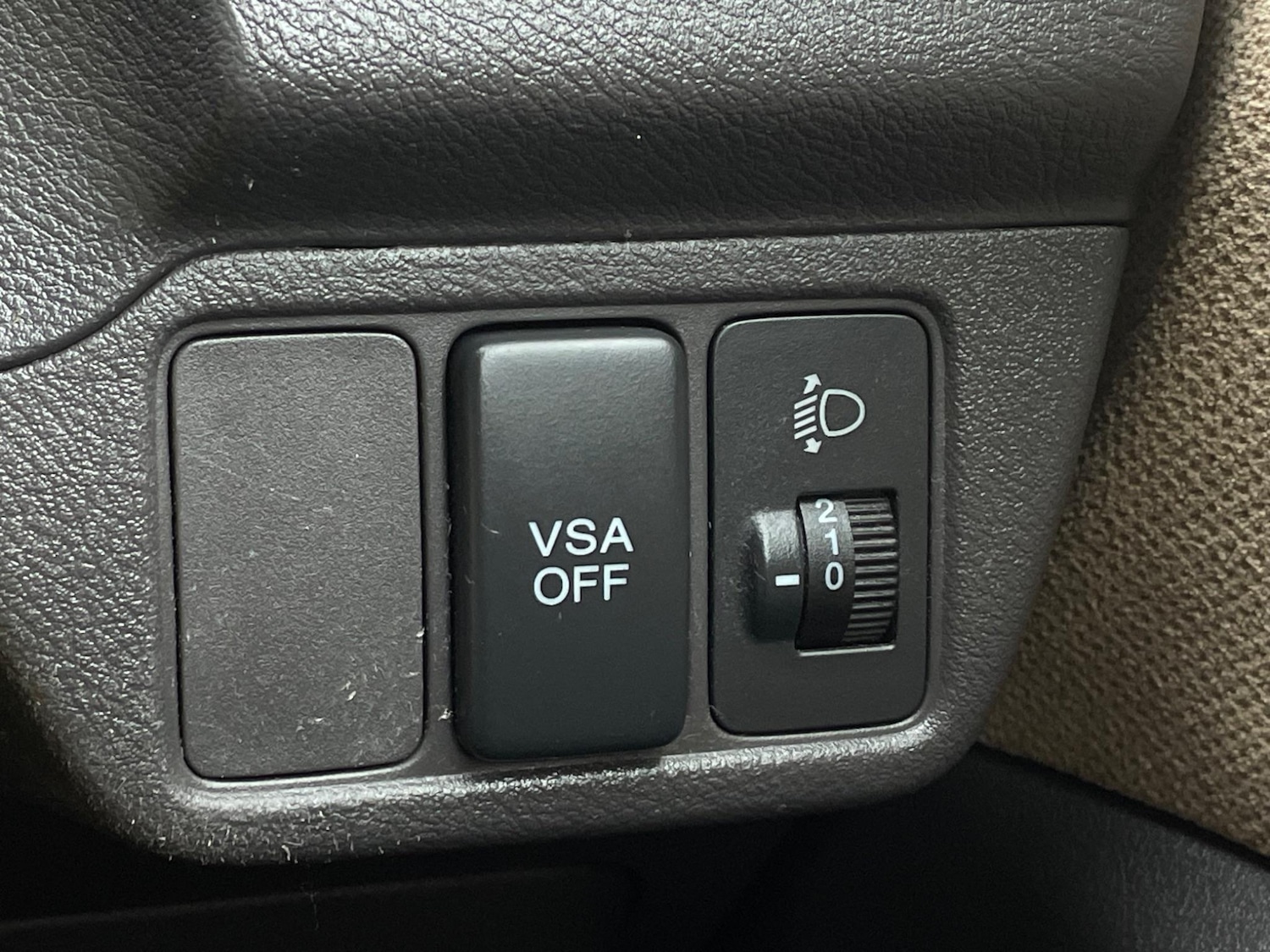 Used Honda FR-V 2007 for sale - 76993304: Photo 54