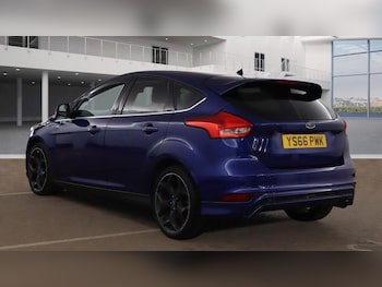 Used Ford Focus 2016 for sale - 76295575: Photo 2
