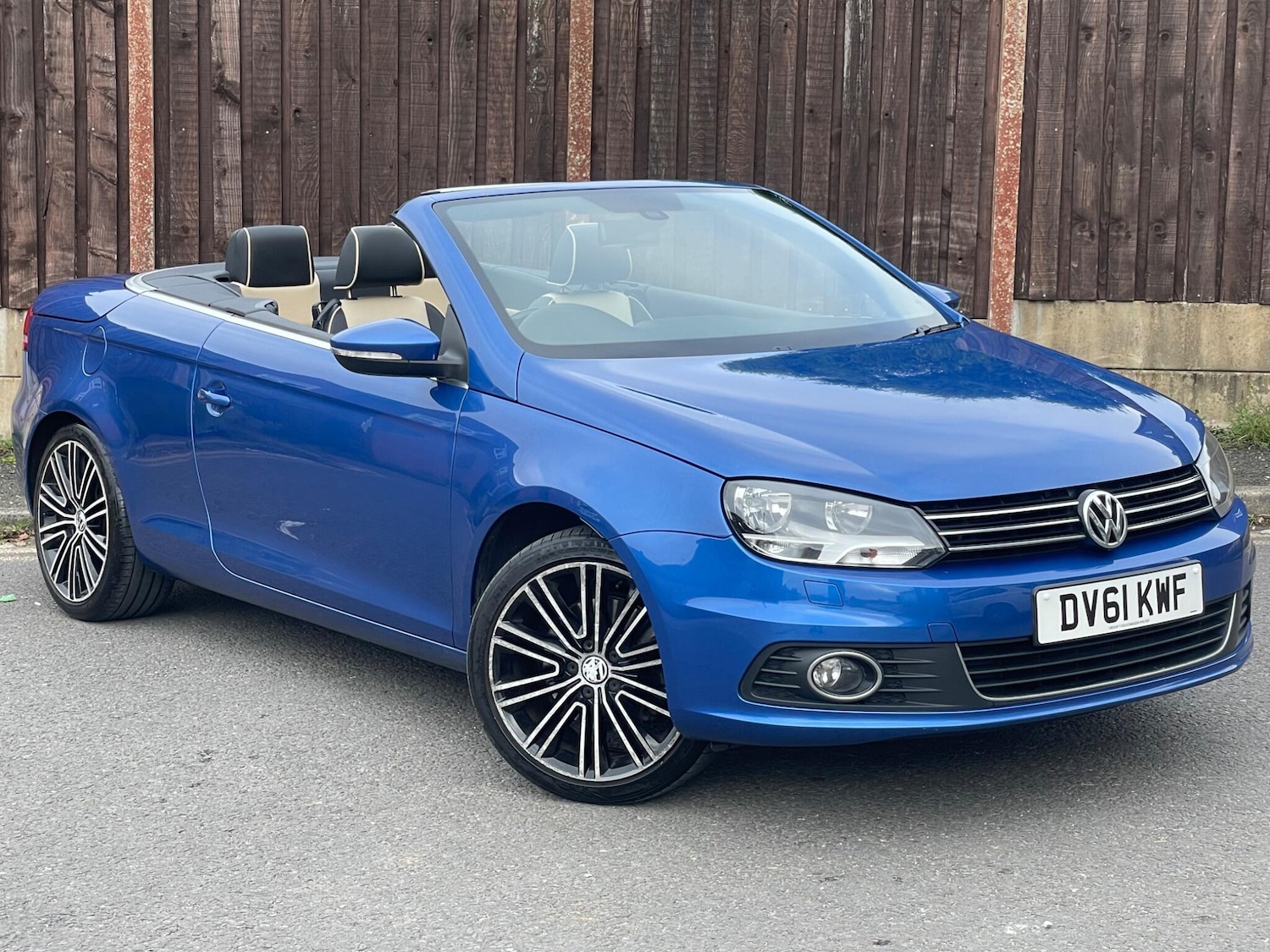 Used Volkswagen EOS 2011 for sale - 76215406: Photo 11