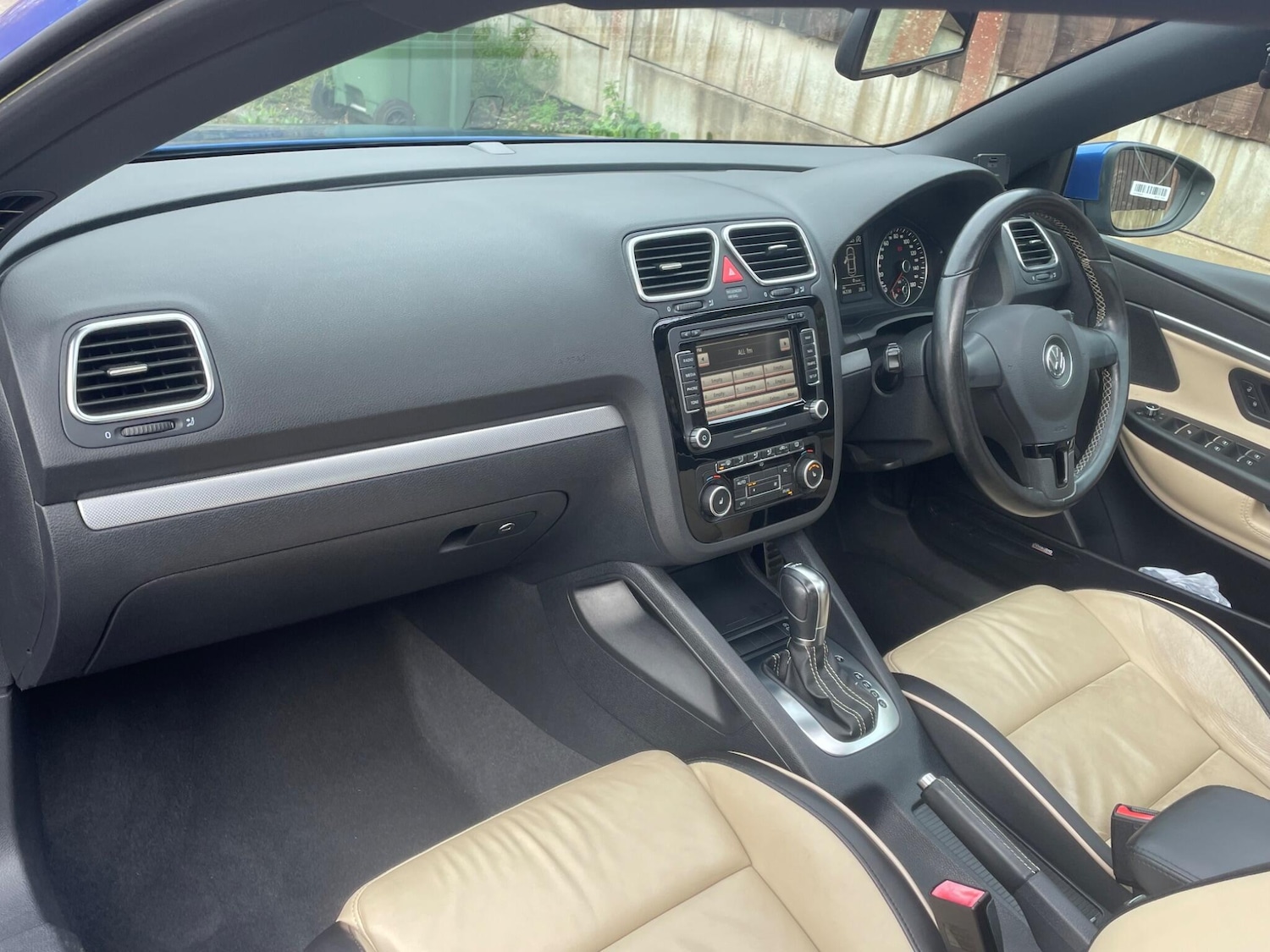 Used Volkswagen EOS 2011 for sale - 76215406: Photo 25