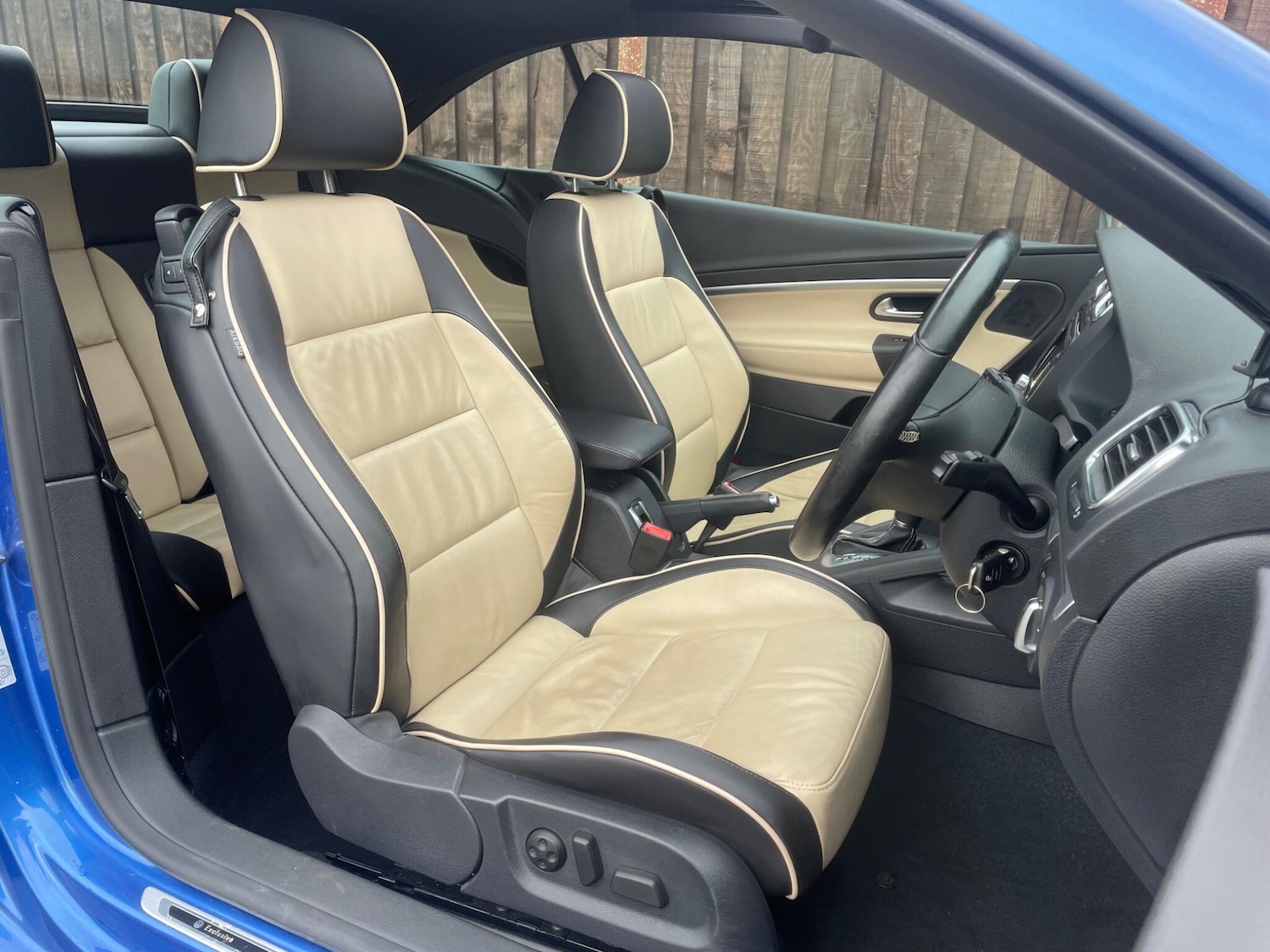 Used Volkswagen EOS 2011 for sale - 76215406: Photo 34