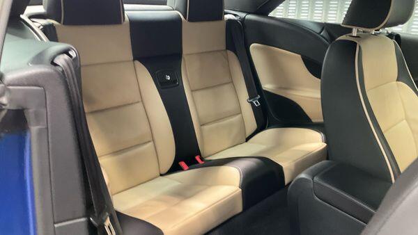 Used Volkswagen EOS 2011 for sale - 76215406: Photo 8
