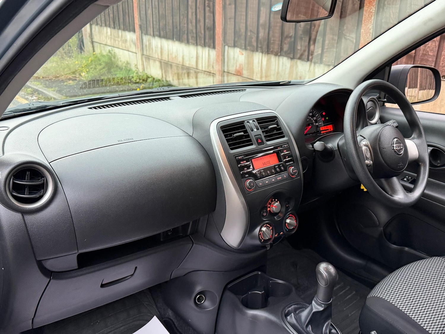 Used Nissan Micra 2016 for sale - 76315176: Photo 12