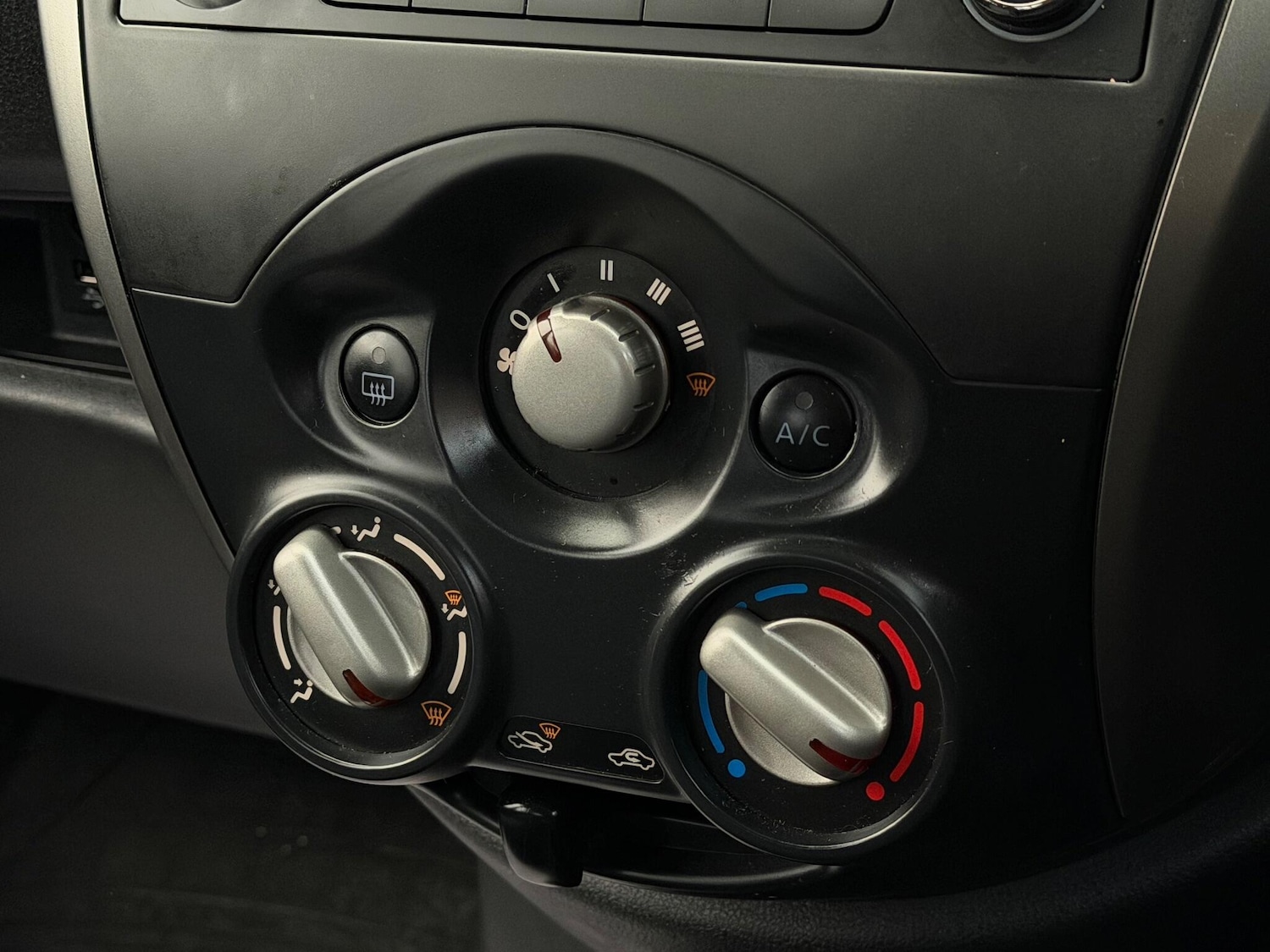 Used Nissan Micra 2016 for sale - 76315176: Photo 31