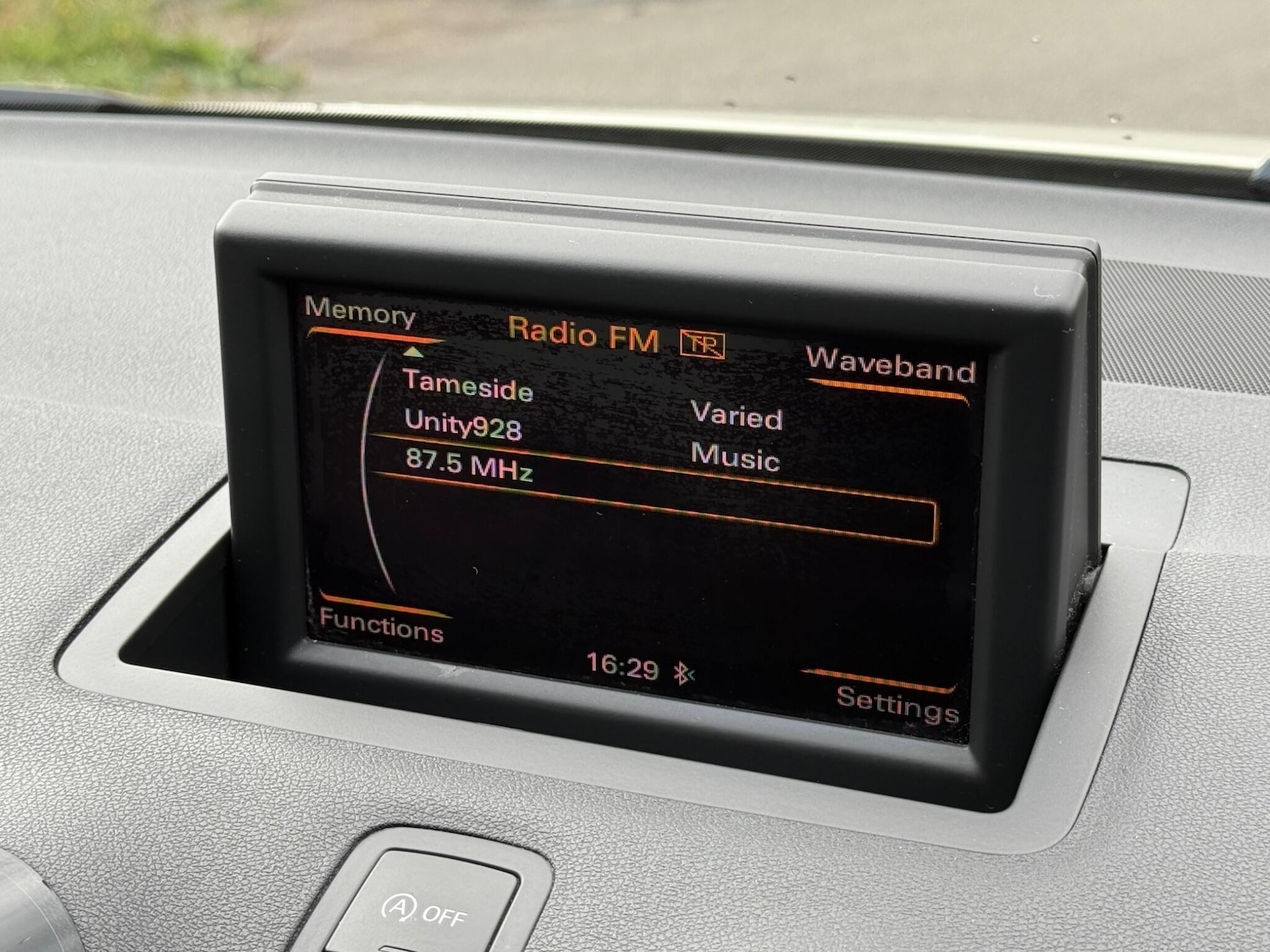 Vehicle 25