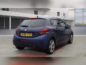 Used Peugeot 208 2016 for sale - 76026536: Photo