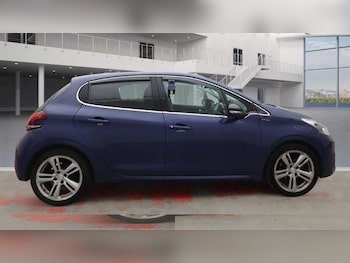 Used Peugeot 208 2016 for sale - 76026536: Photo