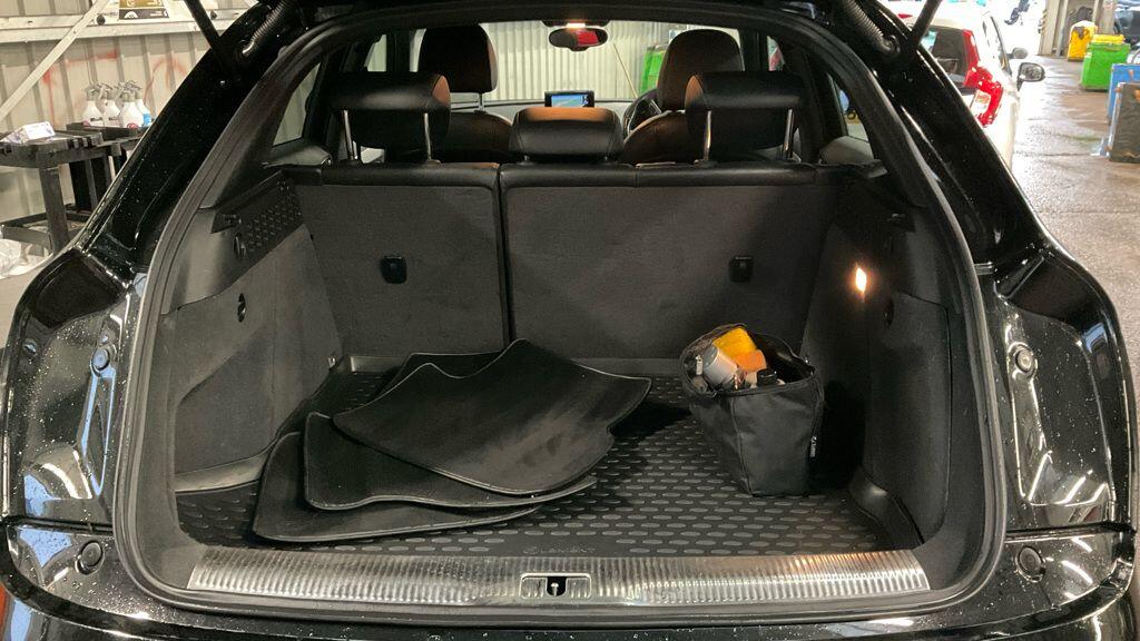 Used Audi Q3 2014 for sale - 76433369: Photo 9