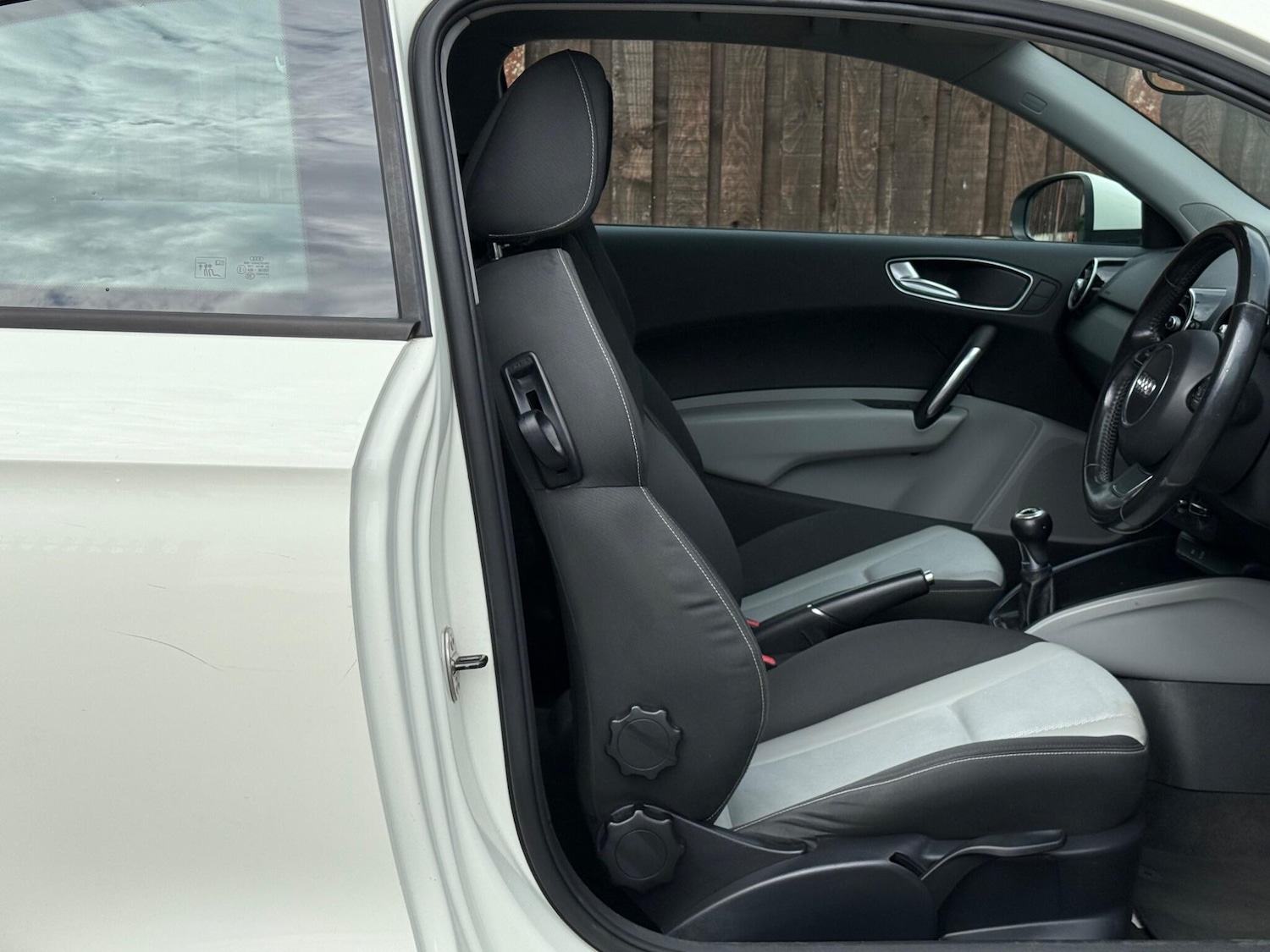 Used Audi A1 2011 for sale - 76987972: Photo 21