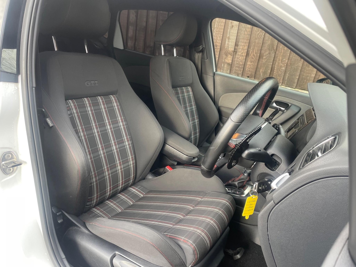 Used Volkswagen Polo 2013 for sale - 76317962: Photo 21