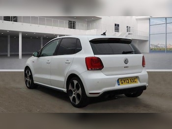 Used Volkswagen Polo 2013 for sale - 76317962: Photo 2