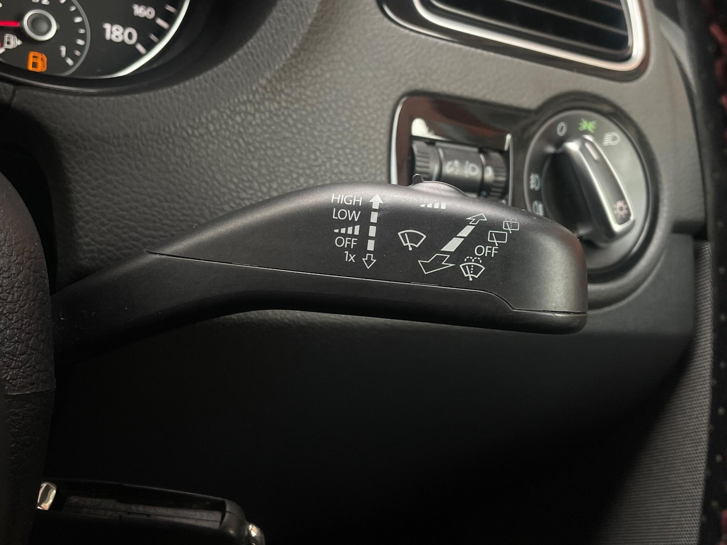 Used Volkswagen Polo 2013 for sale - 76317962: Photo 39