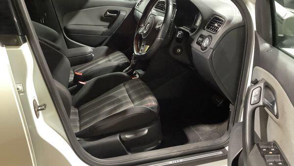 Used Volkswagen Polo 2013 for sale - 76317962: Photo 7