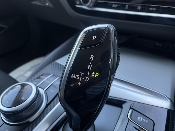 Used BMW 5 Series 2018 for sale - 74498830: Photo 45