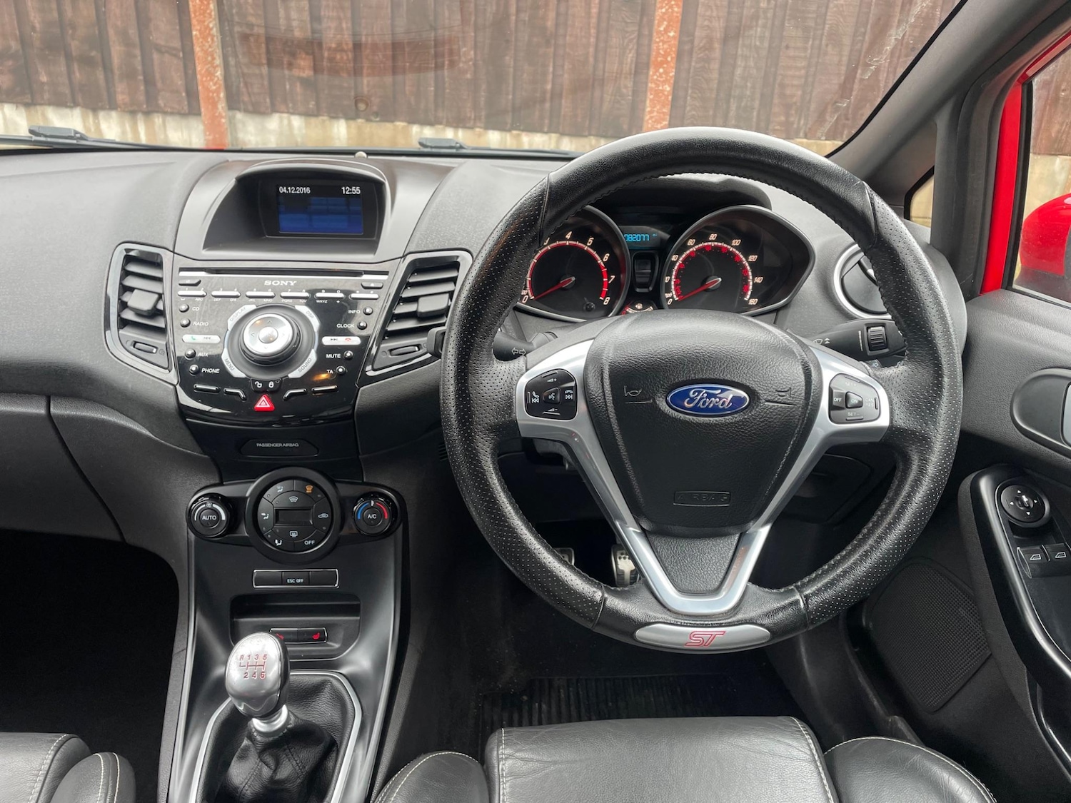 Used Ford Fiesta 2014 for sale - 77130647: Photo 35