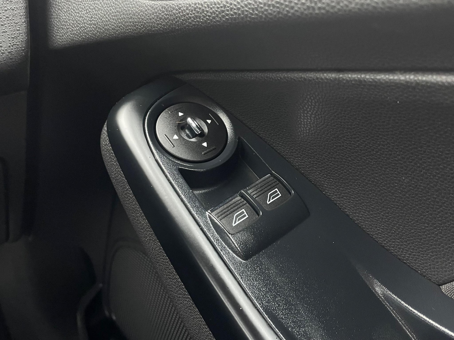 Used Ford Fiesta 2014 for sale - 77130647: Photo 58