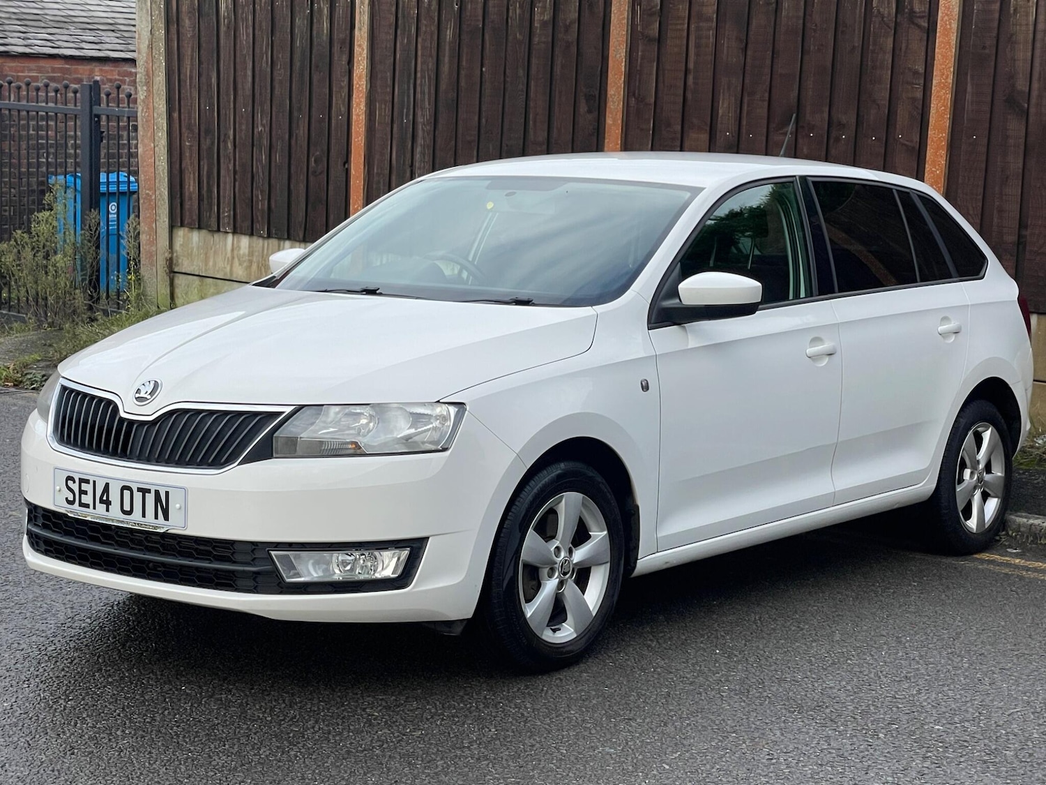 Used Skoda Rapid Spaceback 2014 for sale - 76994582: Photo 10