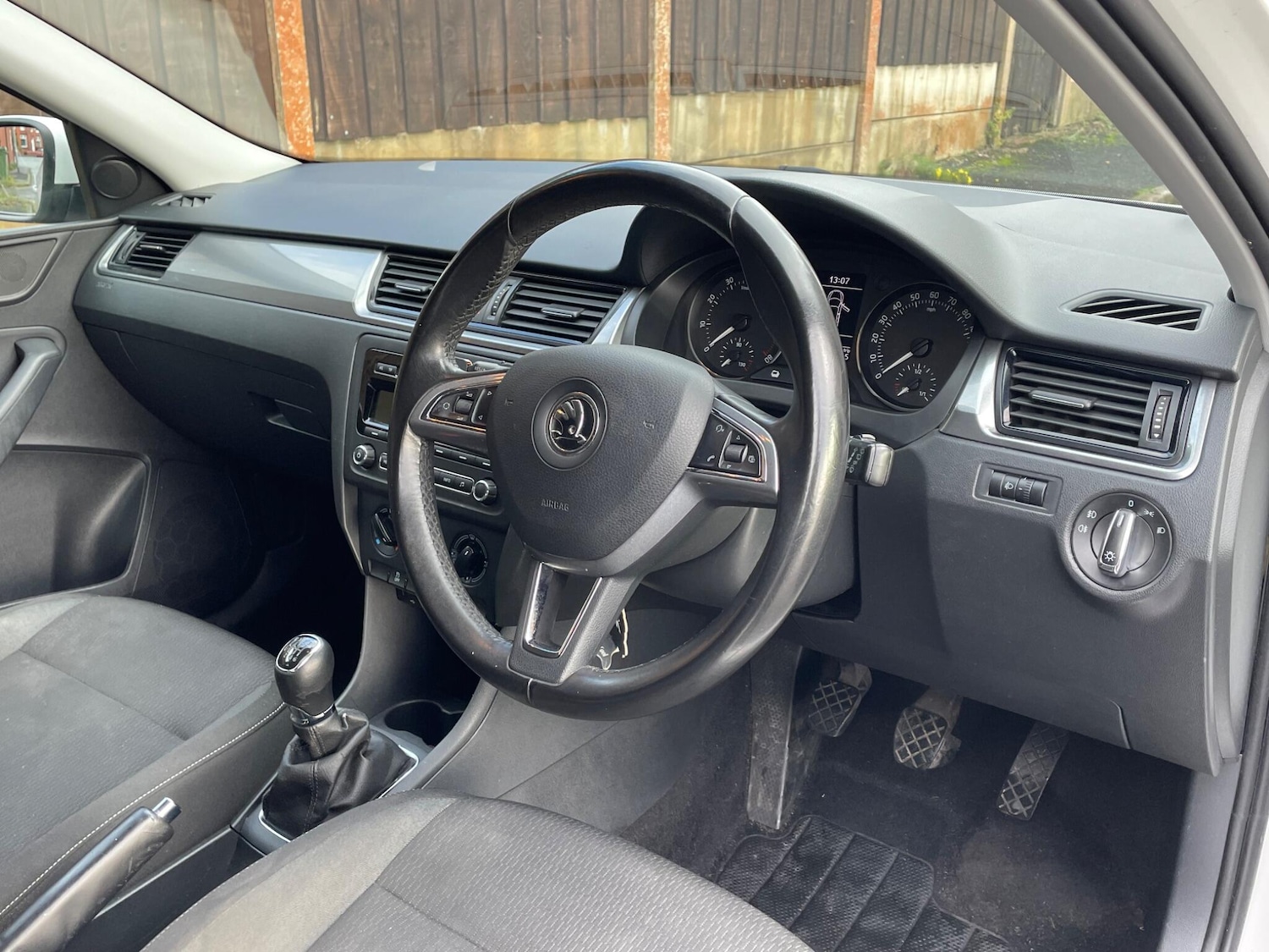 Used Skoda Rapid Spaceback 2014 for sale - 76994582: Photo 15