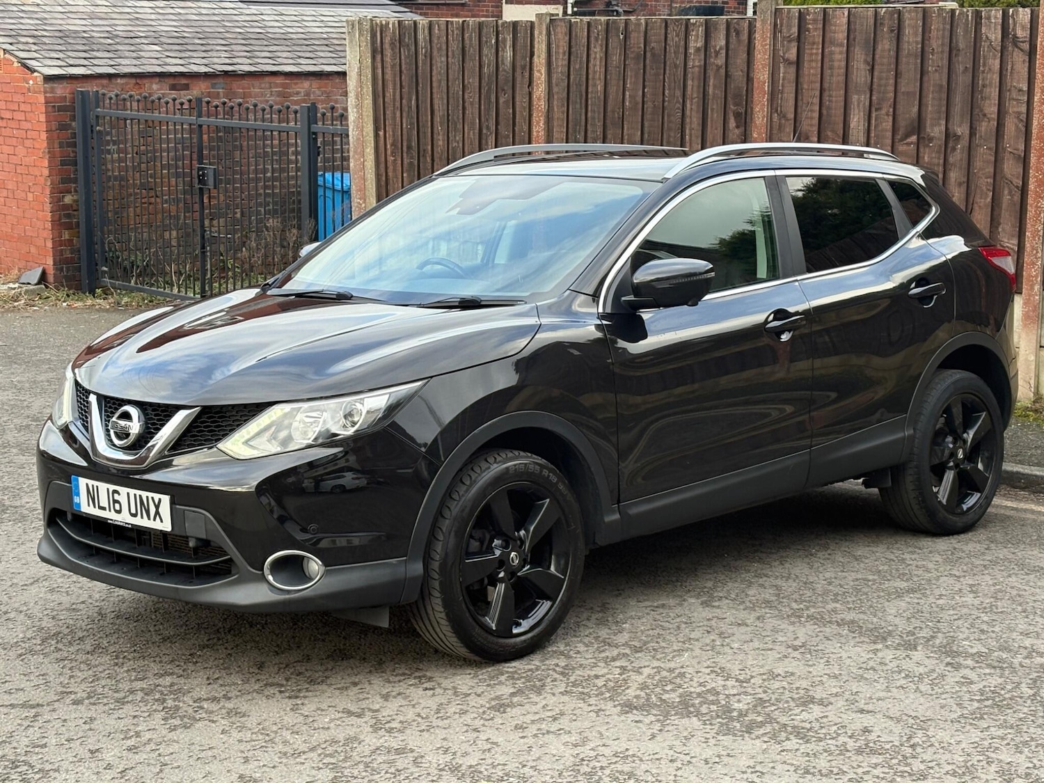 Used Nissan Qashqai 2016 for sale - 77387641: Photo 10