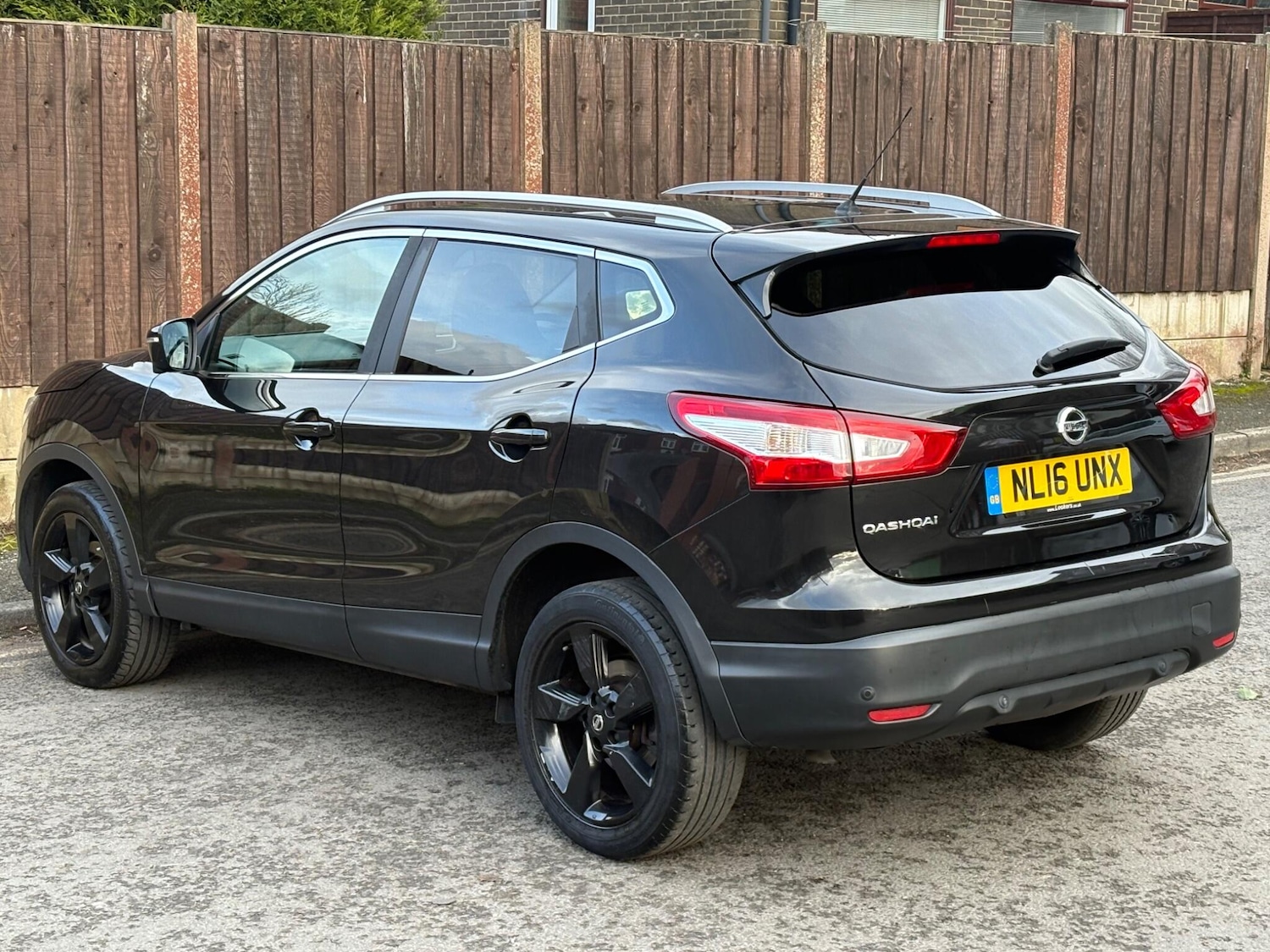 Used Nissan Qashqai 2016 for sale - 77387641: Photo 9