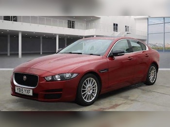 Used Jaguar XE 2015 for sale - 77524332: Photo