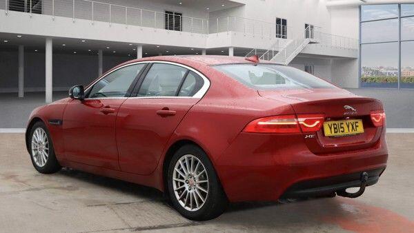Used Jaguar XE 2015 for sale - 77524332: Photo 3