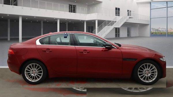 Used Jaguar XE 2015 for sale - 77524332: Photo 5