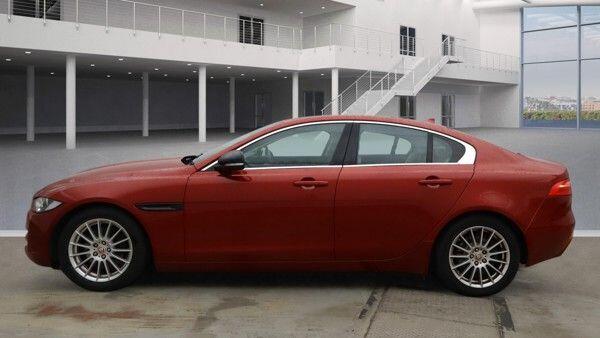 Used Jaguar XE 2015 for sale - 77524332: Photo 6