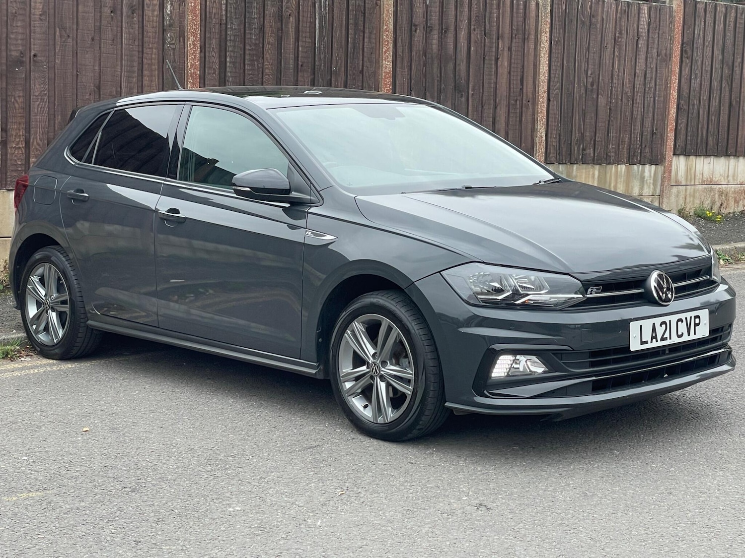 Used Volkswagen Polo 2021 for sale - 76188497: Photo 2