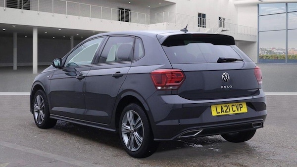 Used Volkswagen Polo 2021 for sale - 76188497: Photo 2