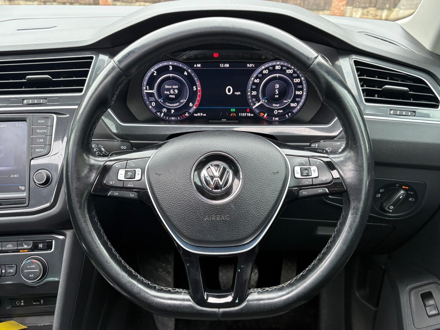 Used Volkswagen Tiguan 2017 for sale - 77351393: Photo 38