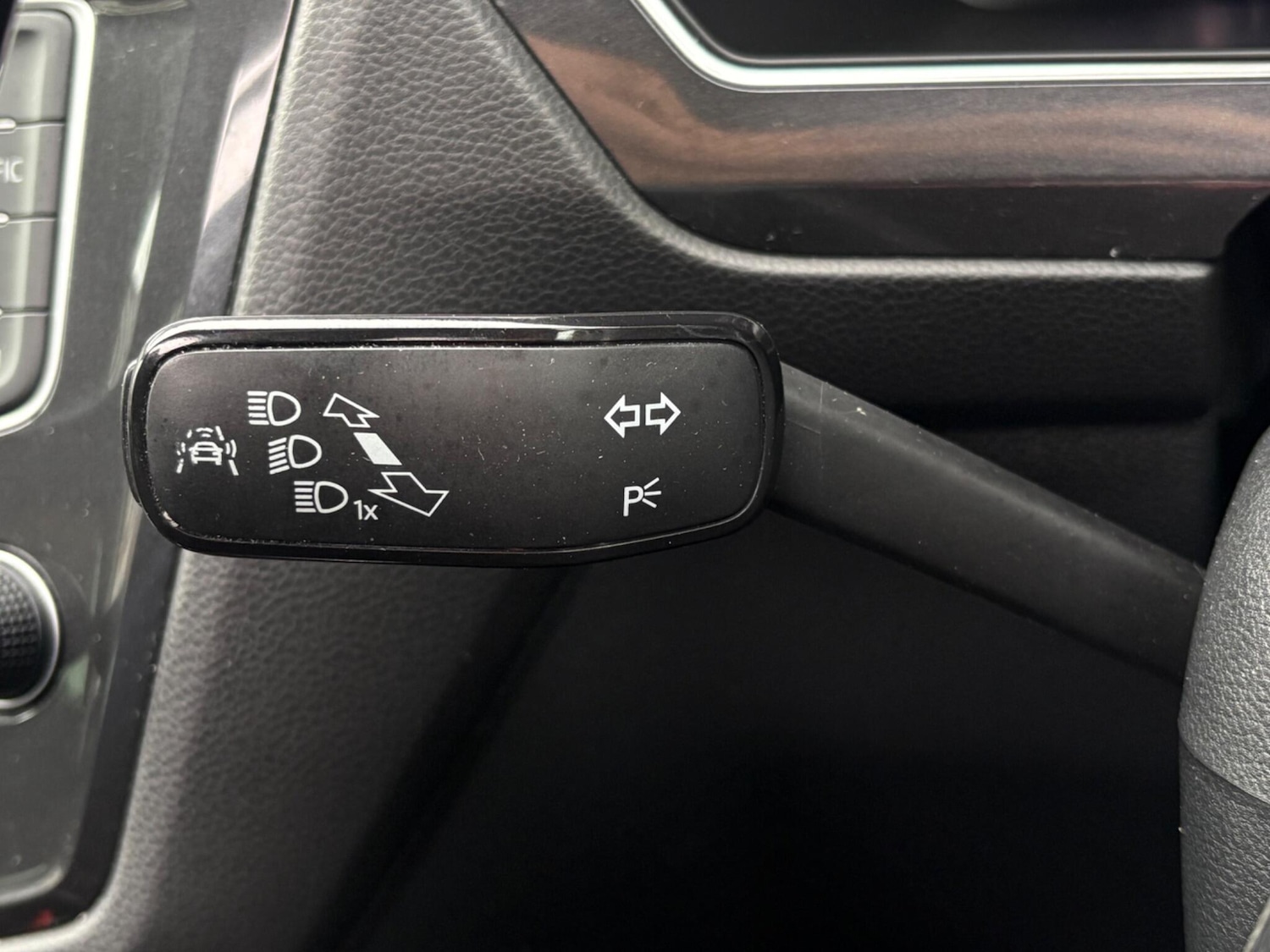 Used Volkswagen Tiguan 2017 for sale - 77351393: Photo 42